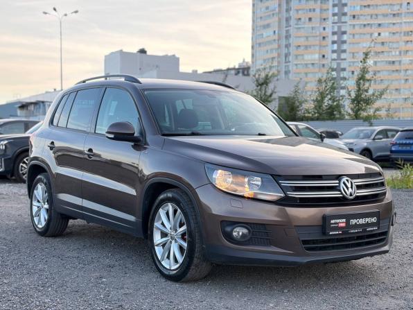 Volkswagen Tiguan I Рестайлинг с пробегом 2016 года, цена 1 095 000 рублей, 241000 км, внедорожник, Автокод Объявления