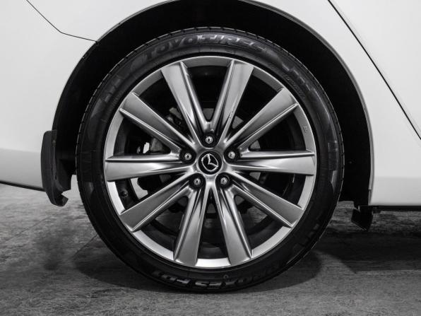 Mazda Atenza III Рестайлинг 2 с пробегом 2018 года, цена 2 400 000 рублей, 108960 км, седан, Автокод Объявления