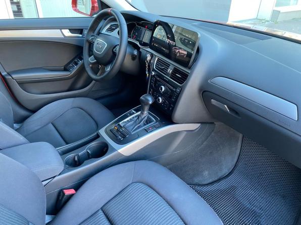 Audi A4 IV (B8) Рестайлинг с пробегом 2012 года, цена 1 059 000 рублей, 219630 км, седан, Автокод Объявления