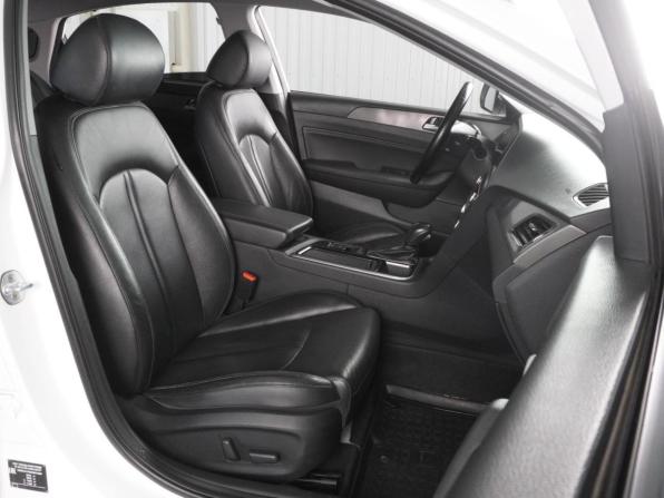 Hyundai Sonata VII (LF) Рестайлинг с пробегом 2019 года, цена 2 289 000 рублей, 114960 км, седан, Автокод Объявления