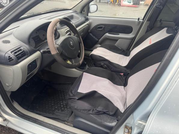 Renault Symbol I Рестайлинг с пробегом 2003 года, цена 225 000 рублей, 297000 км, седан, Автокод Объявления