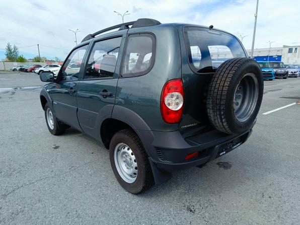 Chevrolet Niva I Рестайлинг с пробегом 2013 года, цена 579 995 рублей, 111848 км, внедорожник, Автокод Объявления