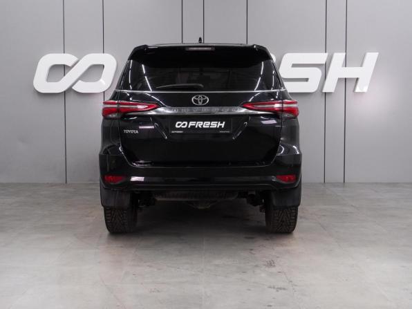 Toyota Fortuner II Рестайлинг с пробегом 2021 года, цена 3 819 000 рублей, 275960 км, внедорожник, Автокод Объявления
