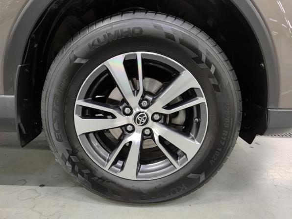 Toyota RAV4 IV (XA40) Рестайлинг с пробегом 2018 года, цена 2 849 000 рублей, 36849 км, внедорожник, Автокод Объявления