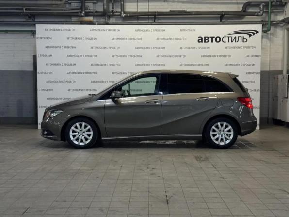 Mercedes-Benz B-Класс II (W246) с пробегом 2012 года, цена 899 000 рублей, 171000 км, хэтчбек, Автокод Объявления