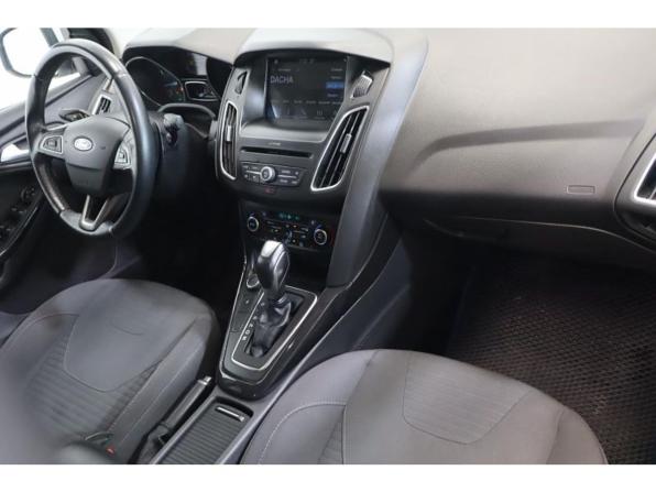 Ford Focus III Рестайлинг с пробегом 2017 года, цена 1 238 000 рублей, 127710 км, седан, Автокод Объявления