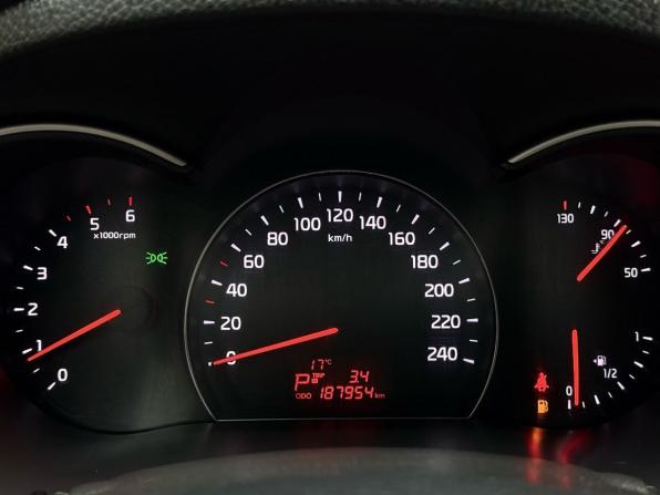 Kia Sorento II Рестайлинг с пробегом 2013 года, цена 1 999 000 рублей, 185000 км, внедорожник, Автокод Объявления