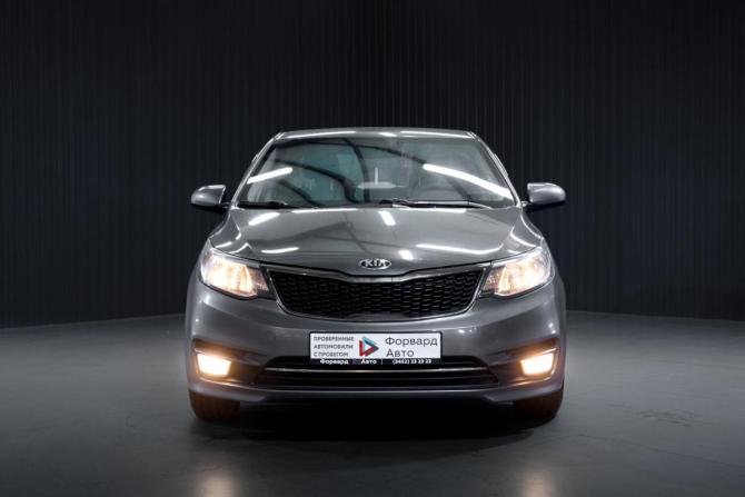 Kia Rio III Рестайлинг с пробегом 2016 года, цена 990 000 рублей, 173886 км, седан, Автокод Объявления