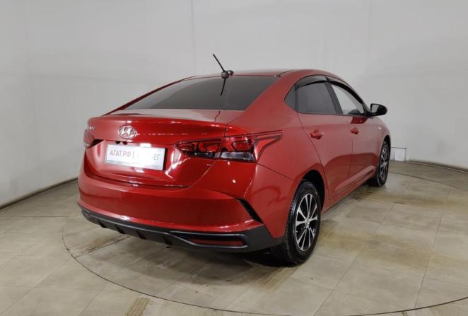 Hyundai Solaris II Рестайлинг с пробегом 2021 года, цена 1 590 000 рублей, 65100 км, седан, Автокод Объявления