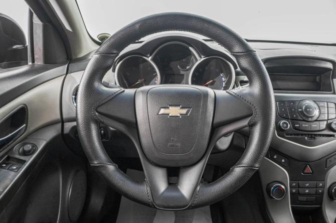 Chevrolet Cruze I с пробегом 2012 года, цена 679 000 рублей, 205200 км, хэтчбек, Автокод Объявления
