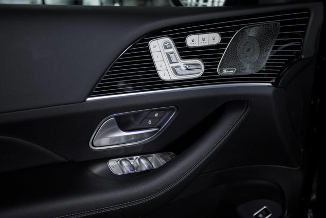 Новый Mercedes-Benz GLS II (X167) Рестайлинг 2025 года, цена 17 900 000 рублей, внедорожник, Автокод Объявления