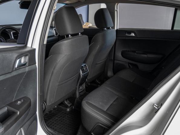 Kia Sportage IV Рестайлинг с пробегом 2019 года, цена 2 210 000 рублей, 119997 км, внедорожник, Автокод Объявления