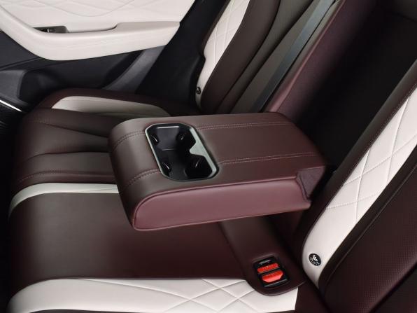 Geely Monjaro I с пробегом 2023 года, цена 3 249 999 рублей, 55423 км, внедорожник, Автокод Объявления
