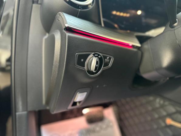 Mercedes-Benz E-Класс V (W213 S213 C238) Рестайлинг с пробегом 2022 года, цена 5 230 000 рублей, 42660 км, седан, Автокод Объявления
