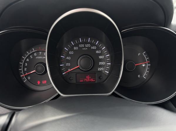 Kia Rio III с пробегом 2012 года, цена 629 000 рублей, 175547 км, седан, Автокод Объявления