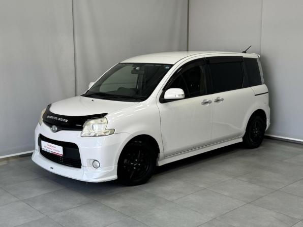 Toyota Sienta I Рестайлинг 2 с пробегом 2013 года, цена 995 000 рублей, 103427 км, минивэн, Автокод Объявления