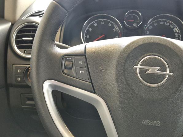 Opel Antara I Рестайлинг с пробегом 2012 года, цена 1 049 000 рублей, 236147 км, внедорожник, Автокод Объявления