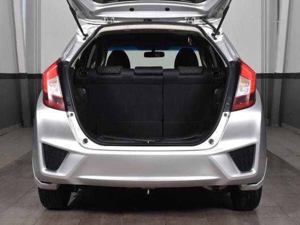 Honda Fit III с пробегом 2015 года, цена 1 049 995 рублей, 99733 км, хэтчбек, Автокод Объявления