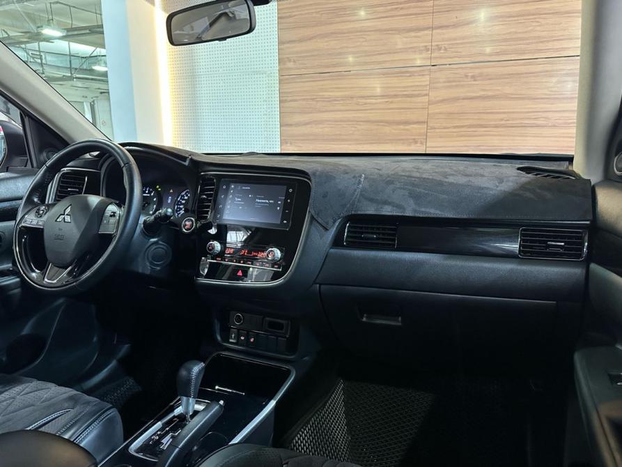 Mitsubishi Outlander III Рестайлинг 3 Челябинск  - изображение 9