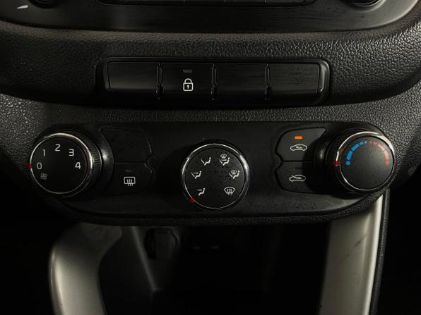 Kia Ceed II с пробегом 2014 года, цена 821 000 рублей, 157000 км, хэтчбек, Автокод Объявления