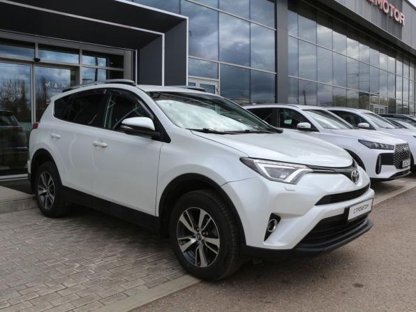 Toyota RAV4 IV (XA40) Рестайлинг с пробегом 2018 года, цена 2 390 000 рублей, 227608 км, внедорожник, Автокод Объявления