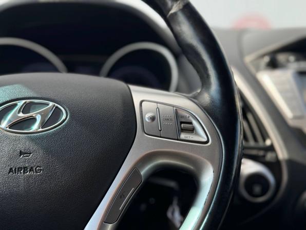 Hyundai ix35 I с пробегом 2013 года, цена 1 222 000 рублей, 196329 км, внедорожник, Автокод Объявления