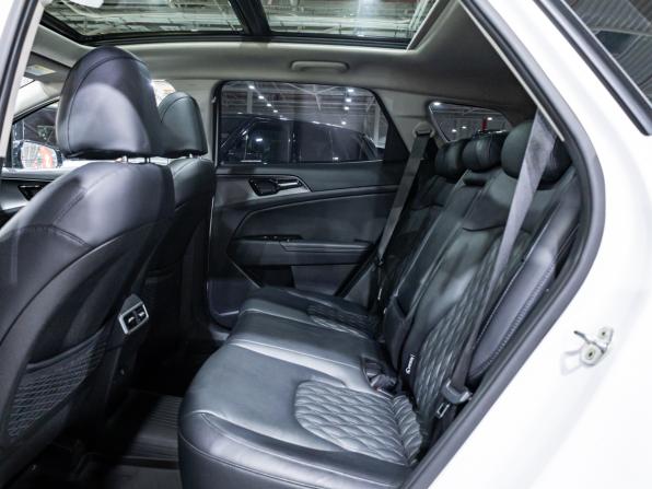 Kia Sportage V с пробегом 2023 года, цена 3 585 000 рублей, 60413 км, внедорожник, Автокод Объявления