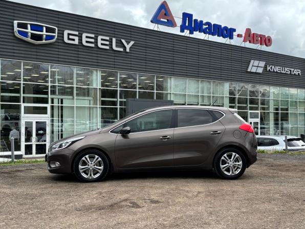 Kia Ceed II с пробегом 2013 года, цена 1 070 000 рублей, 234586 км, хэтчбек, Автокод Объявления