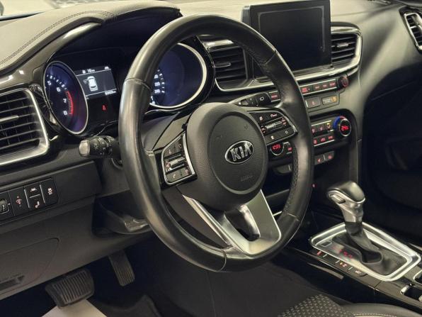 Kia Ceed III с пробегом 2019 года, цена 1 339 000 рублей, 83459 км, хэтчбек, Автокод Объявления