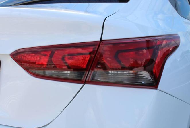 Hyundai Solaris II Рестайлинг с пробегом 2021 года, цена 1 650 000 рублей, 72761 км, седан, Автокод Объявления