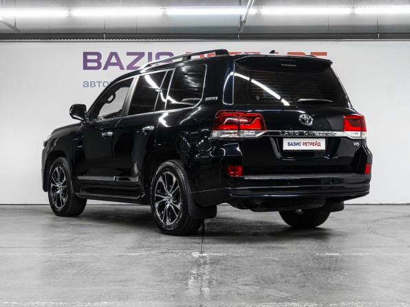 Toyota Land Cruiser 200 Series Рестайлинг 2 с пробегом 2020 года, цена 7 949 000 рублей, 60903 км, внедорожник, Автокод Объявления