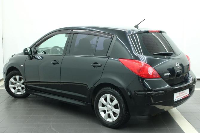 Nissan Tiida I Рестайлинг с пробегом 2011 года, цена 845 000 рублей, 145198 км, хэтчбек, Автокод Объявления
