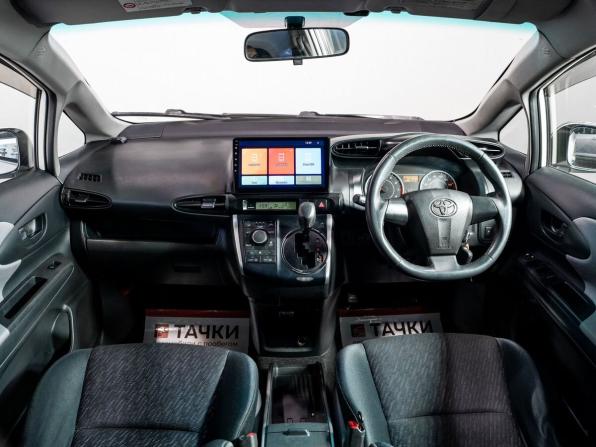 Toyota Wish II с пробегом 2011 года, цена 1 100 000 рублей, 252620 км, минивэн, Автокод Объявления