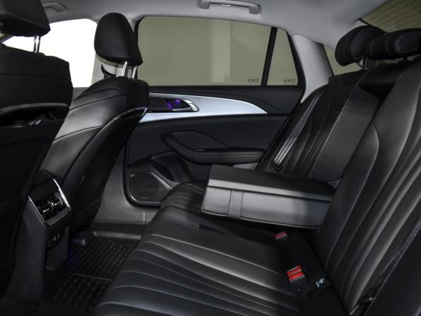 Hongqi H5 II с пробегом 2023 года, цена 2 699 000 рублей, 59000 км, седан, Автокод Объявления
