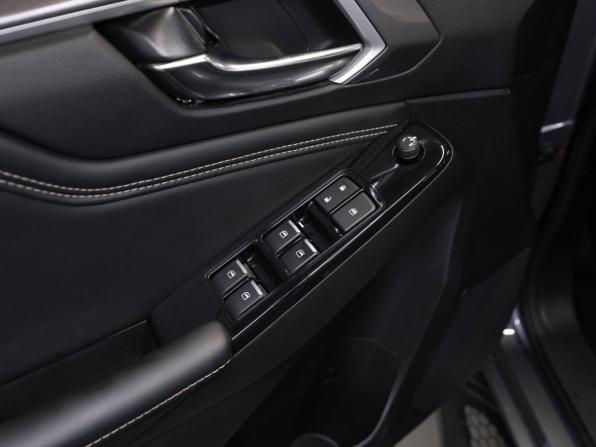 Isuzu D-Max III с пробегом 2025 года, цена 4 900 000 рублей, 30 км, пикап, Автокод Объявления