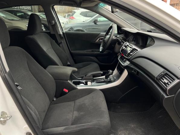 Honda Accord IX с пробегом 2013 года, цена 1 570 000 рублей, 181340 км, седан, Автокод Объявления