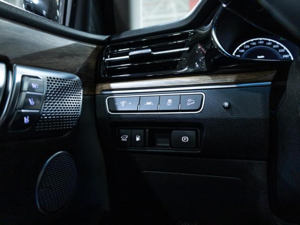 Kia Mohave I Рестайлинг 2 с пробегом 2019 года, цена 4 449 000 рублей, 85830 км, внедорожник, Автокод Объявления
