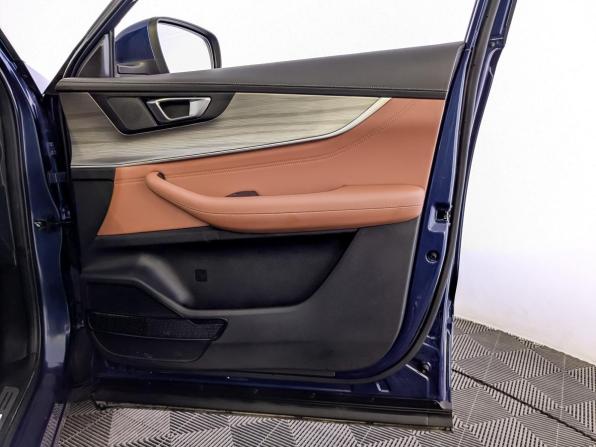 Chery Tiggo 8 Pro Max I с пробегом 2023 года, цена 2 350 000 рублей, 33226 км, внедорожник, Автокод Объявления