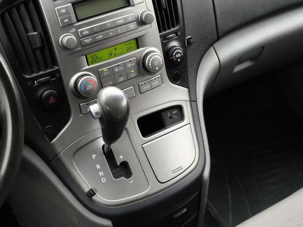 Hyundai Grand Starex I с пробегом 2008 года, цена 1 400 000 рублей, 210288 км, минивэн, Автокод Объявления