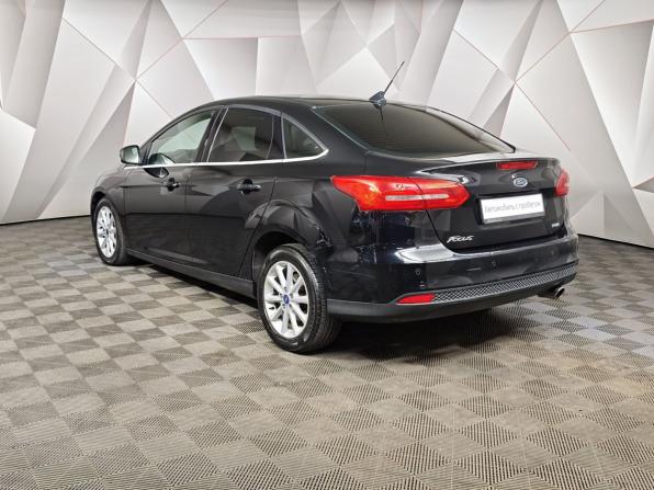 Ford Focus III Рестайлинг с пробегом 2017 года, цена 947 000 рублей, 175234 км, седан, Автокод Объявления