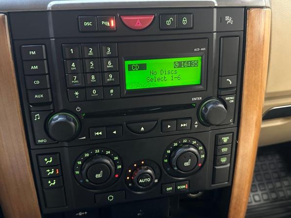 Land Rover Discovery III с пробегом 2008 года, цена 1 020 000 рублей, 209193 км, внедорожник, Автокод Объявления