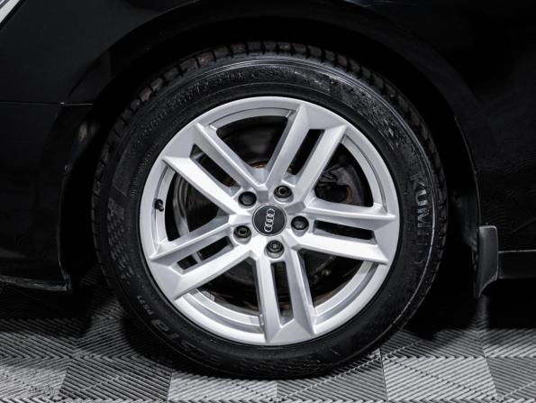 Audi A4 V (B9) с пробегом 2017 года, цена 2 350 000 рублей, 82300 км, седан, Автокод Объявления
