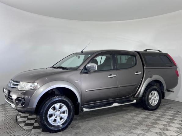 Mitsubishi L200 IV Рестайлинг с пробегом 2013 года, цена 1 670 000 рублей, 185610 км, пикап, Автокод Объявления