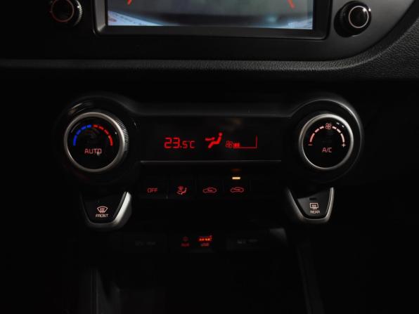 Kia Rio IV с пробегом 2019 года, цена 1 330 000 рублей, 135234 км, хэтчбек, Автокод Объявления