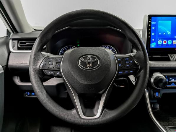 Toyota RAV4 V (XA50) с пробегом 2021 года, цена 2 935 000 рублей, 67467 км, внедорожник, Автокод Объявления