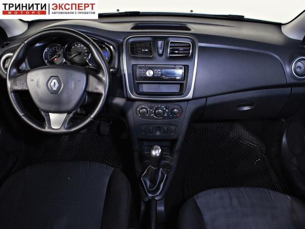 Renault Logan II с пробегом 2016 года, цена 847 000 рублей, 178942 км, седан, Автокод Объявления