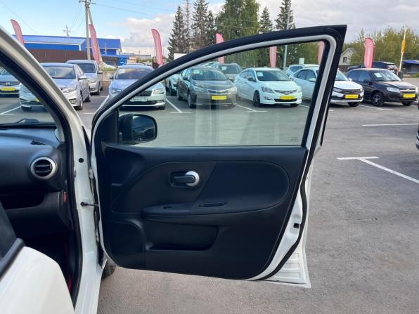 Nissan Note I Рестайлинг с пробегом 2013 года, цена 650 000 рублей, 223463 км, хэтчбек, Автокод Объявления
