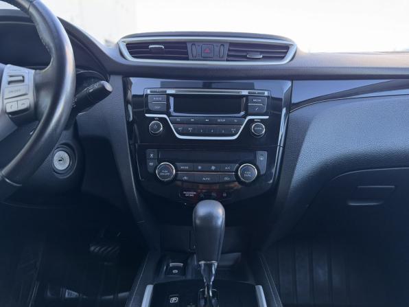 Nissan Qashqai II с пробегом 2018 года, цена 1 590 000 рублей, 128398 км, внедорожник, Автокод Объявления