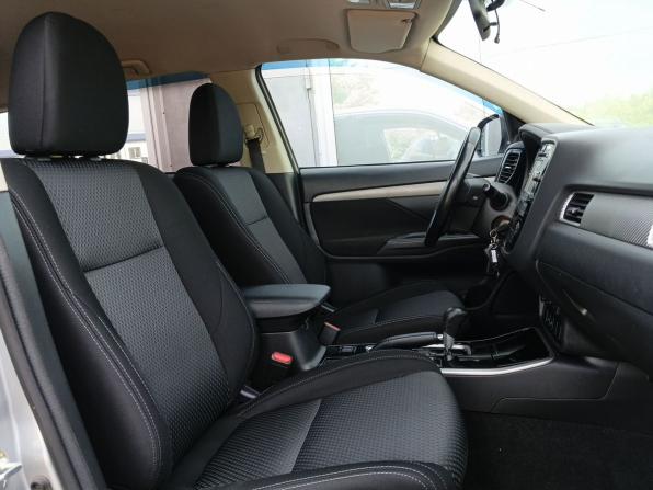 Mitsubishi Outlander III Рестайлинг 2 с пробегом 2017 года, цена 1 849 000 рублей, 189511 км, внедорожник, Автокод Объявления