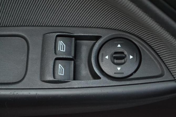 Ford Focus III с пробегом 2014 года, цена 585 000 рублей, 360273 км, хэтчбек, Автокод Объявления